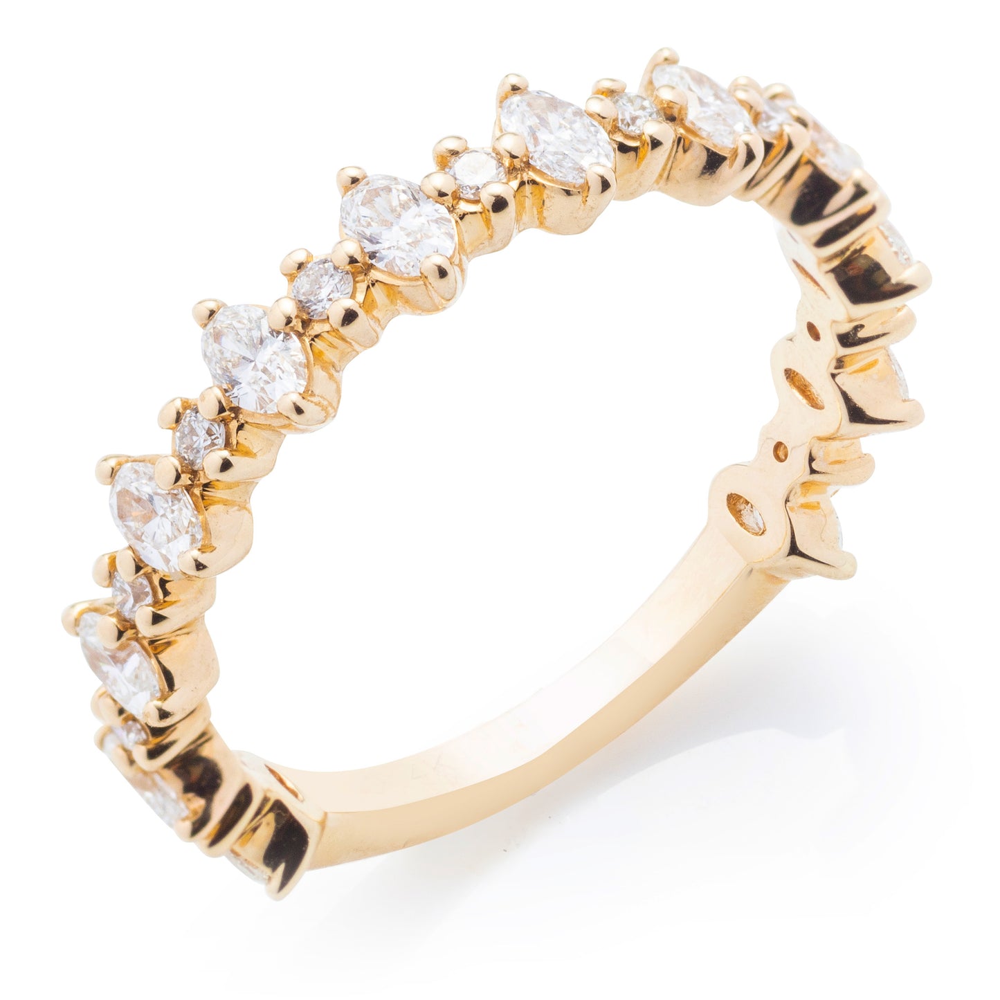 North South Oval And Round Alternating Diamond Band