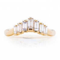 Baguette Diamond Step Curved Band